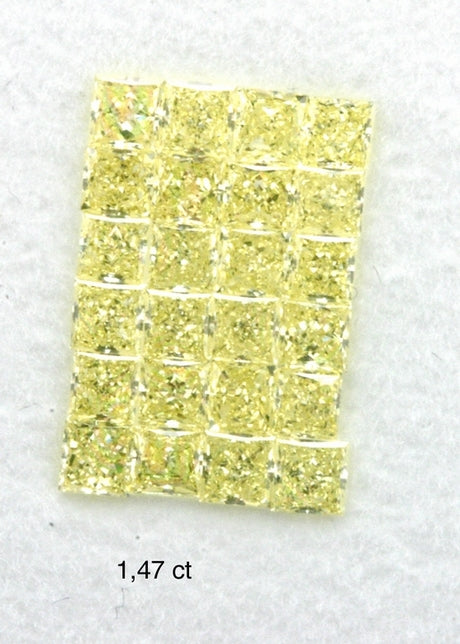 24 small square fancy yellow diamonds weighing 1,47 ct together